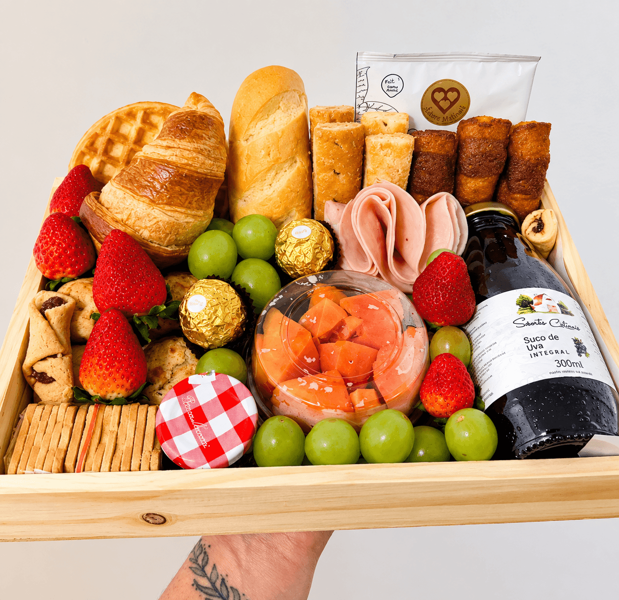 Café da manhã completo Sabores Matinais